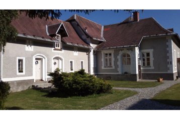 Cehia Privát Volárna, Exteriorul